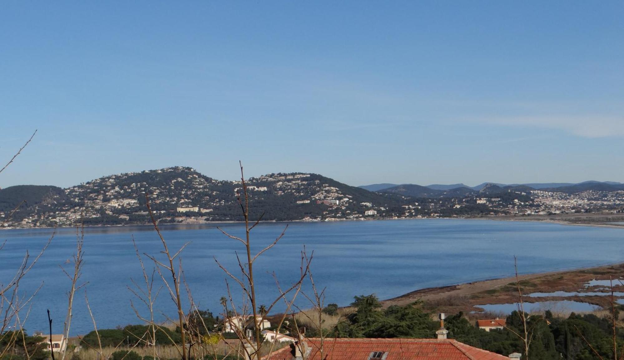 Appartement Vue Mer, Presqu'Il De Giens Hyères Buitenkant foto