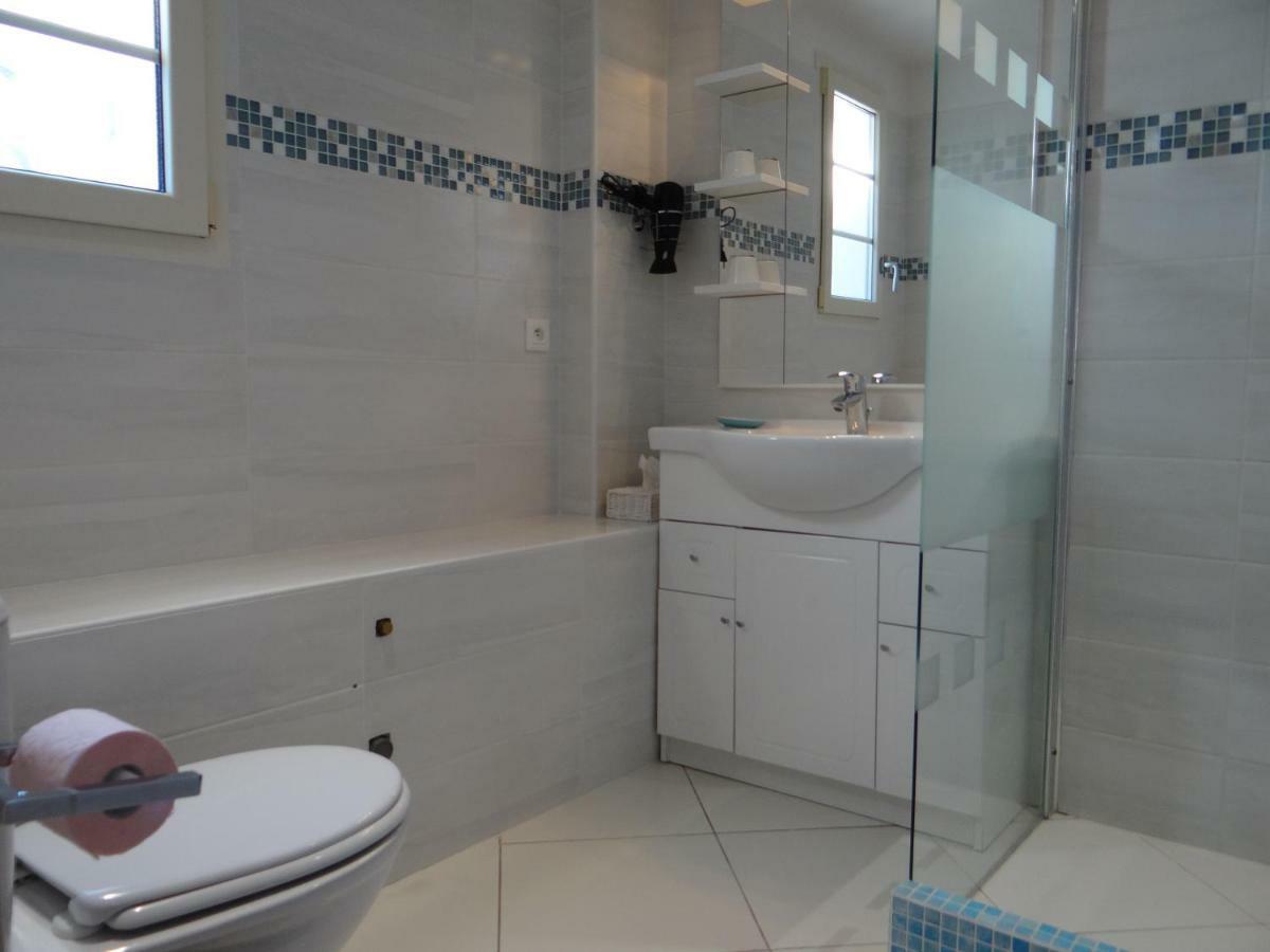 Appartement Vue Mer, Presqu'Il De Giens Hyères Buitenkant foto