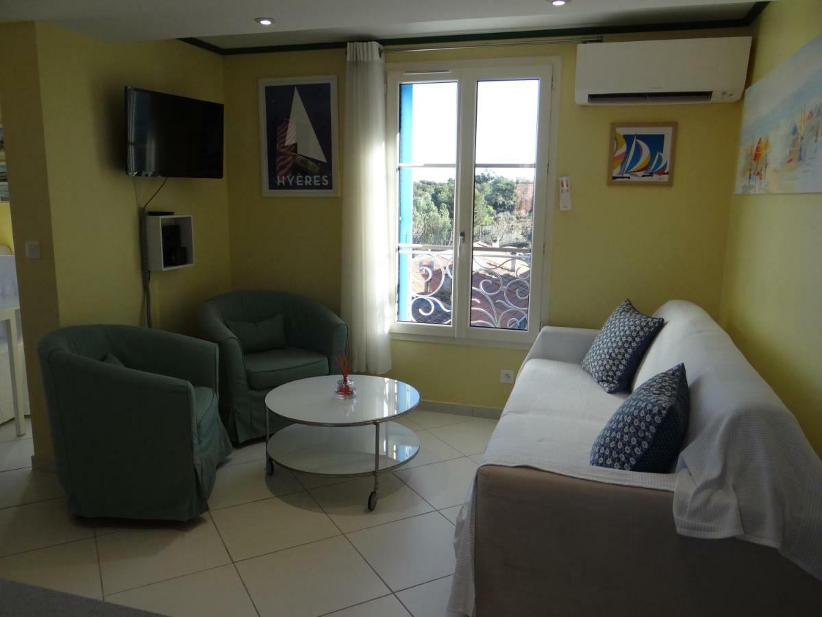 Appartement Vue Mer, Presqu'Il De Giens Hyères Buitenkant foto