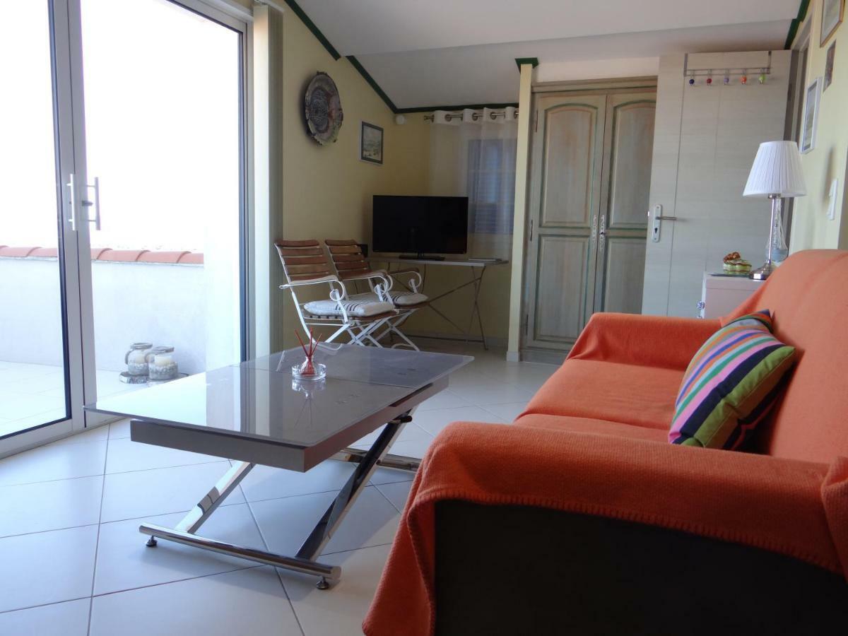 Appartement Vue Mer, Presqu'Il De Giens Hyères Buitenkant foto